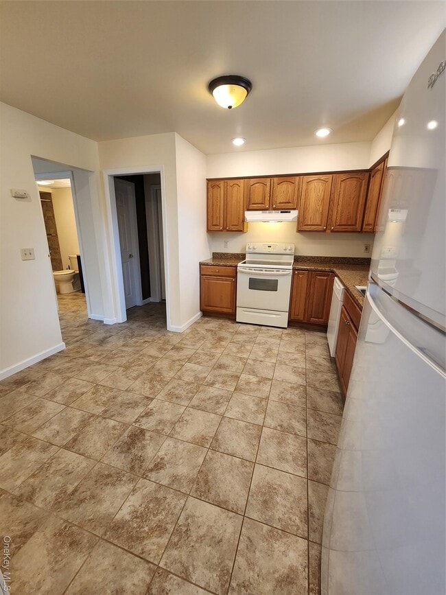 Photo - 46 Trenton Rd Unit B