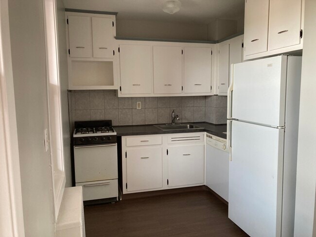 Photo - 700 Summer St Unit 9H