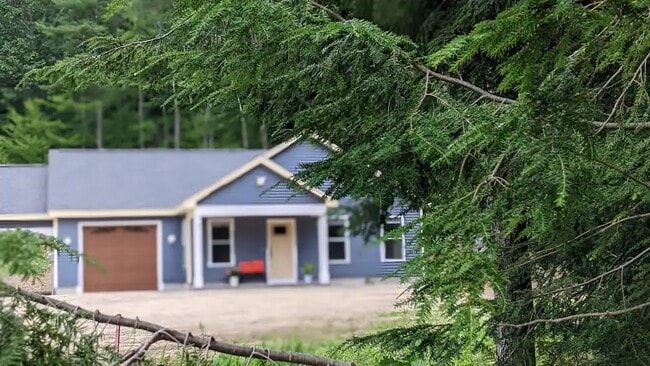 Photo - 307 Union St