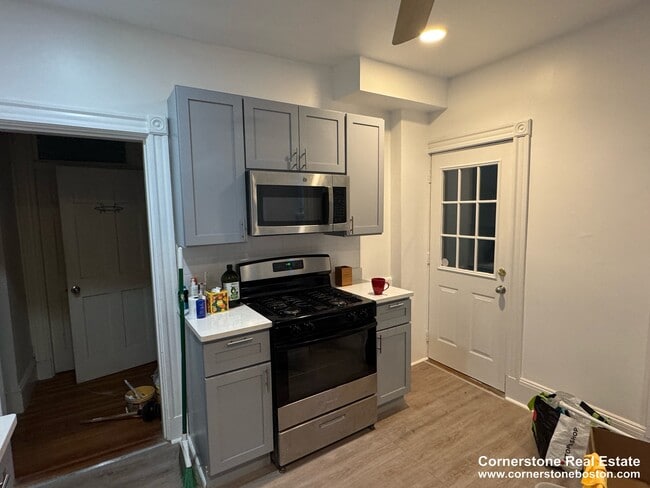 Photo - 142 Calumet St Unidad 2