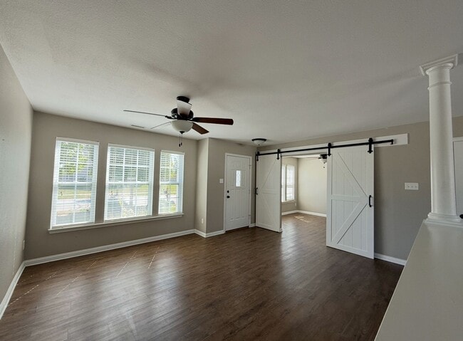 Photo - STUNNING 4 Bedroom 2.5 Bath