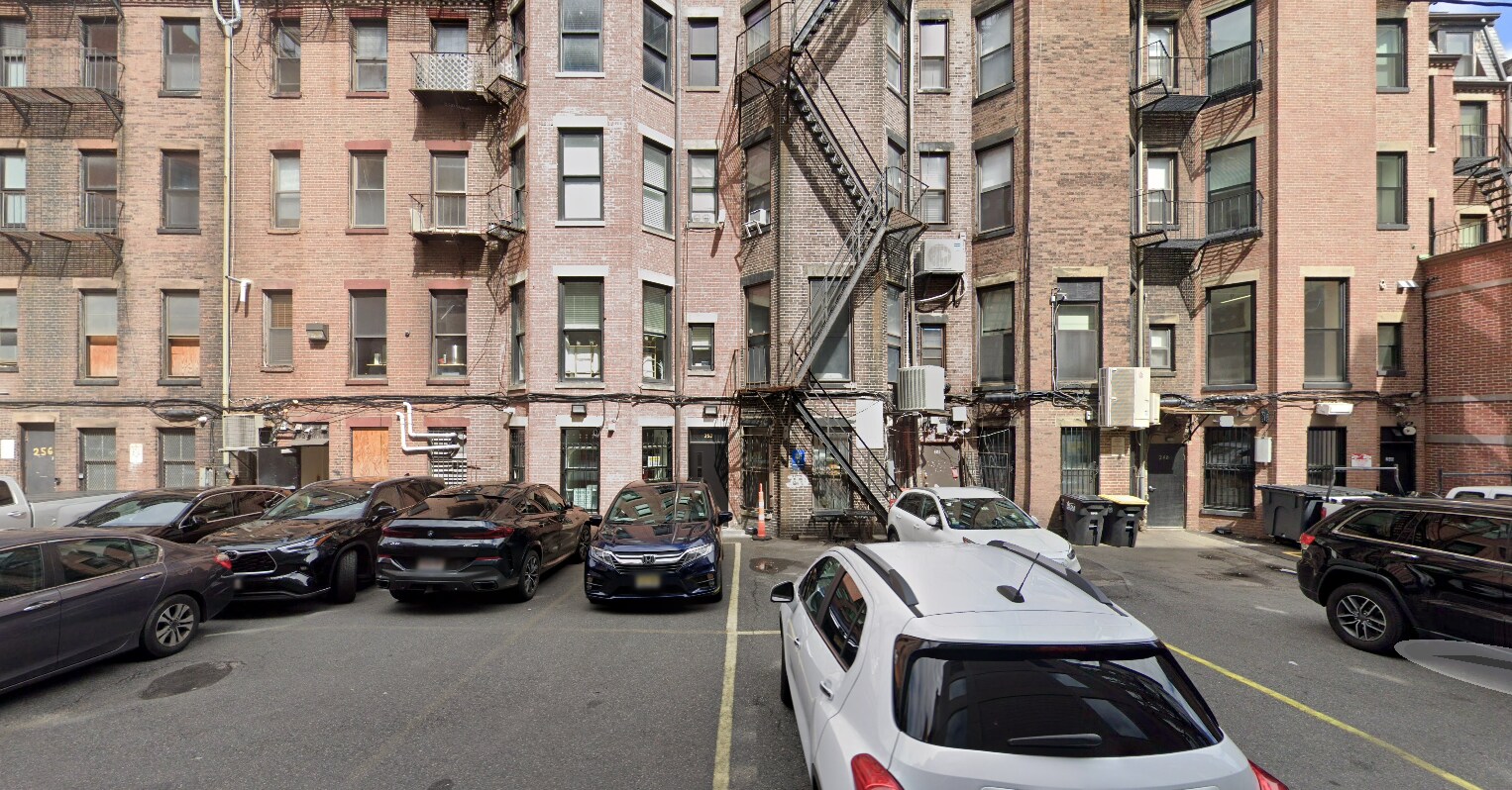 Photo - 250 Newbury St Apartamentos Unidad 1R