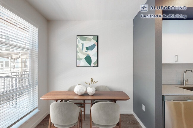 Photo - 2600 Lawrence St Unidad FL2-ID1514A