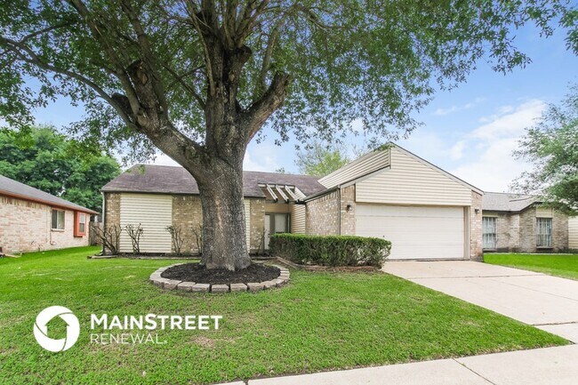 Building Photo - 16146 Coyridge Ln