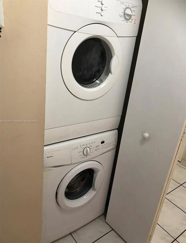 Photo - 17000 NW 67th Ave Unit 240