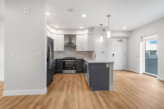 Photo - 903 Main St Unit 903 Main Street, 205