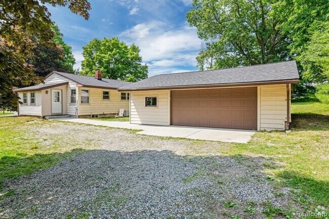 Building Photo - 3005 S Hickory Ridge Rd Rental