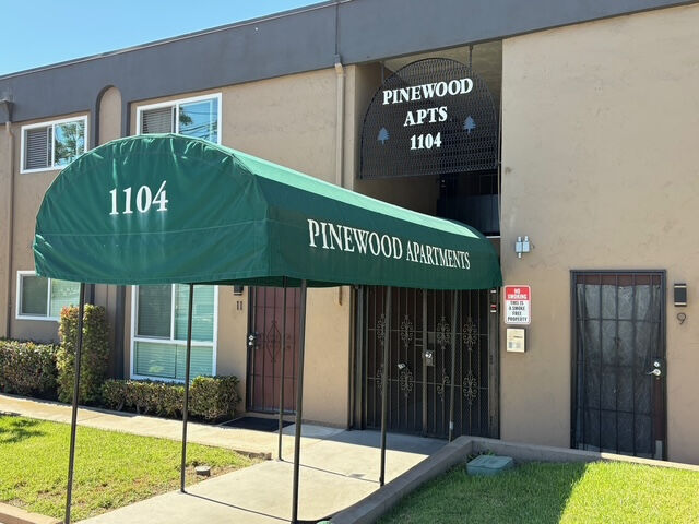 Pinewood Apartments