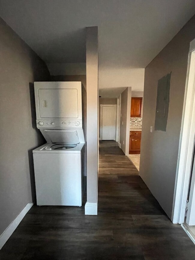Photo - 141 W Ridge St Unit 141 W Ridge St B