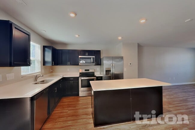 38 E Lumber Ct