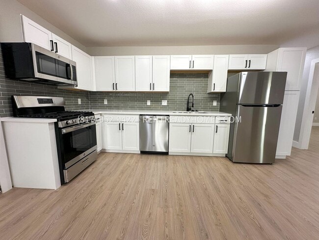 Photo - 10529 Muscatine St