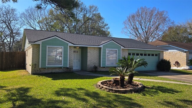 Building Photo - 6125 Brookdale Dr