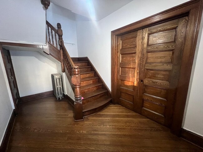 Photo - 216 Smith St