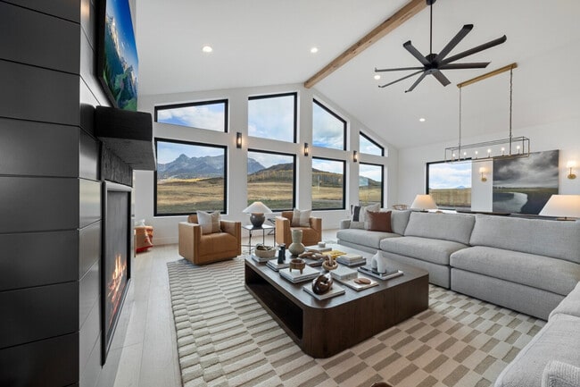 Building Photo - 241 Hayden View Trail Unit SI ID1490397P