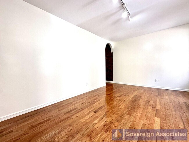 610 W 150th St Unidad 1H