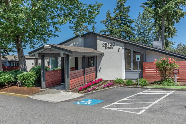 Mariposa Apartments Leasing Office