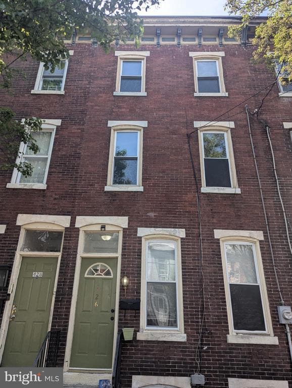 Photo - 426 Royden St Townhome