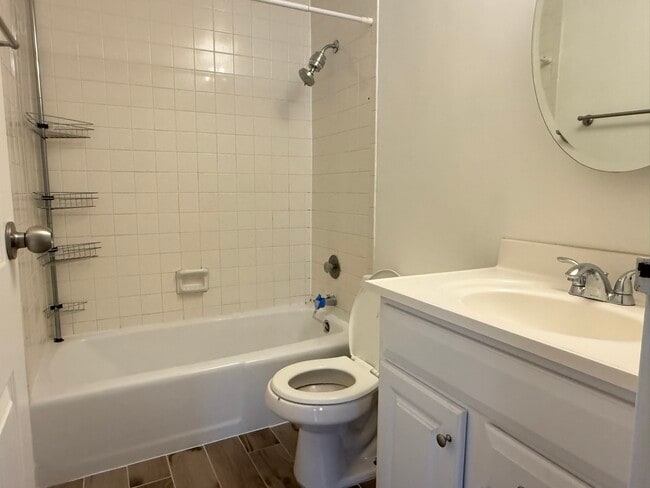 Photo - 425 Walnut Creek Rd Unit 1608