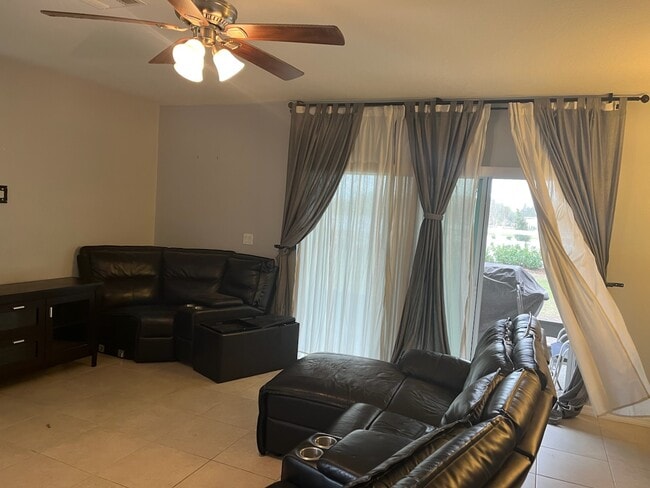 Photo - 104 Arbor Lakes Dr
