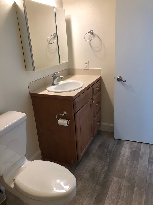 Photo - 3318 Beach Dr SW