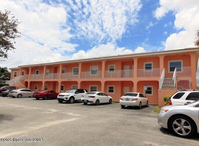 Building Photo - 2087 Hidden Grove Ln Unit 105 B