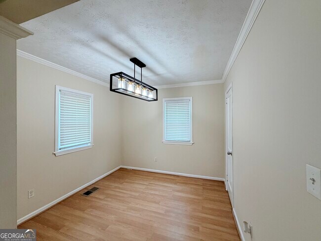 Photo - 2199 Tiger Flowers Dr NW