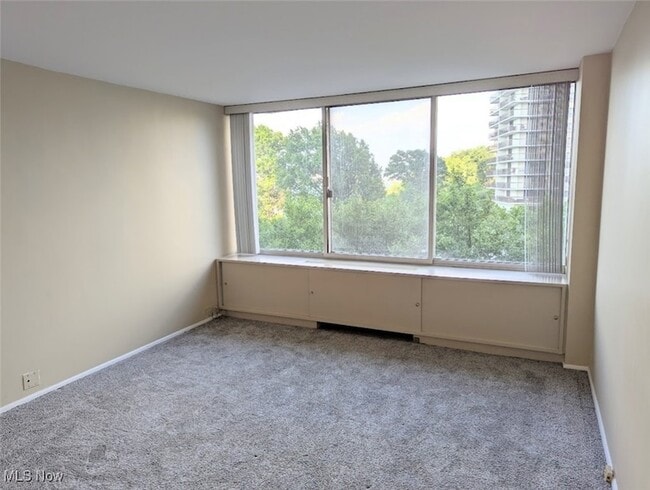 Photo - 12700 Lake Ave Unidad 603