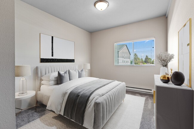 Broadway190-16_STAGED - Broadway 190