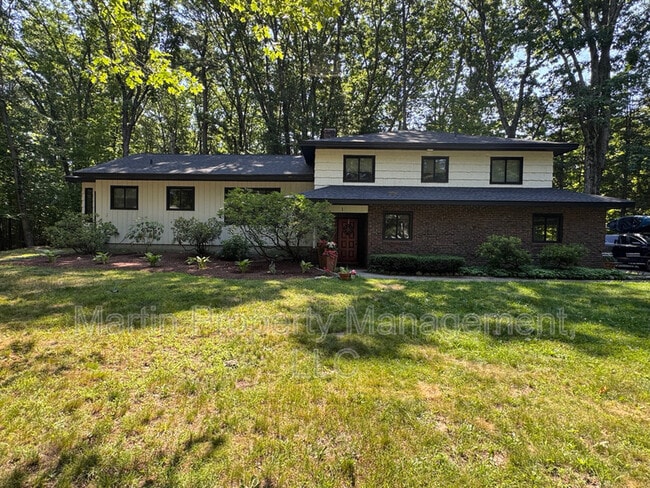 Photo - 1 Cyr Cir