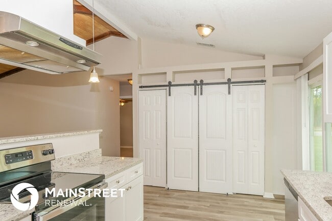 Photo - 394 Sherman St SE Casa