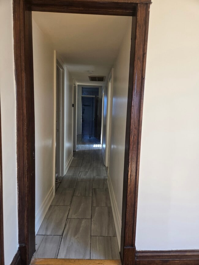 Photo - 3259 W Potomac Ave Unit 2