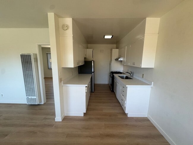 Photo - 3032 Meade Ave Unit 3032