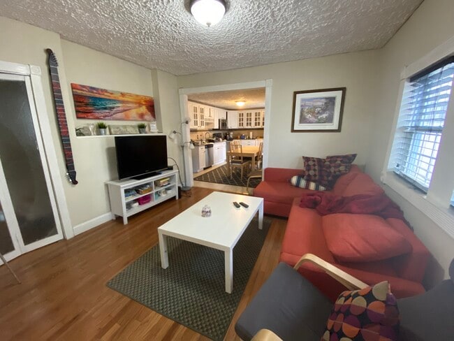 Photo - 4 Gore Street Pl Unit 4M