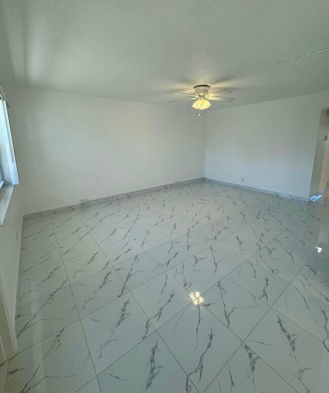 Photo - 148 Northampton H Unit 148