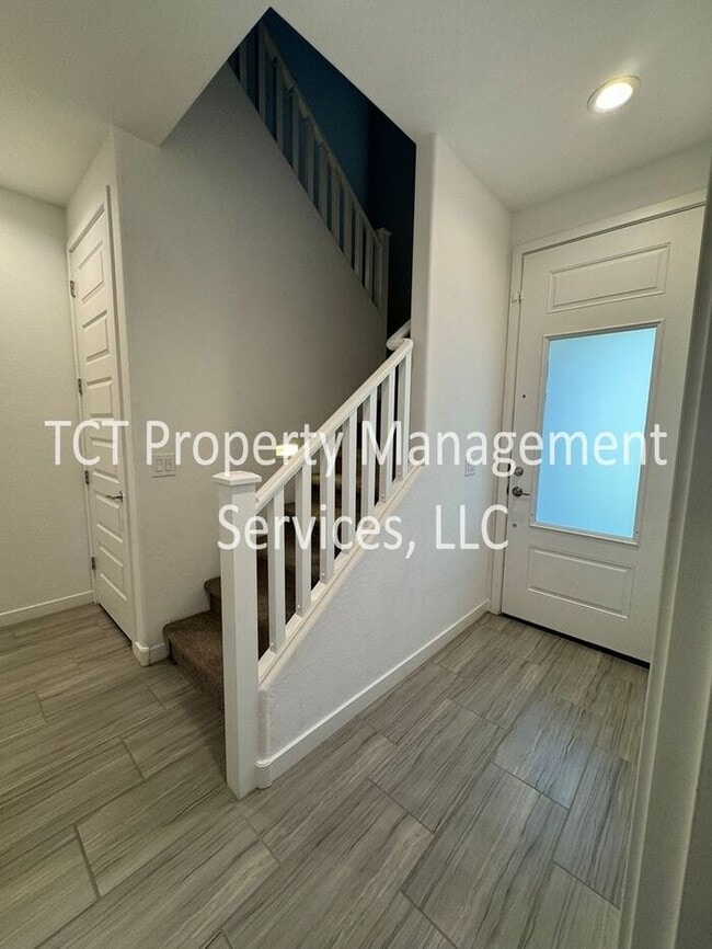 Photo - Beautiful 3 Bedroom Townhome in Eastmark Community!