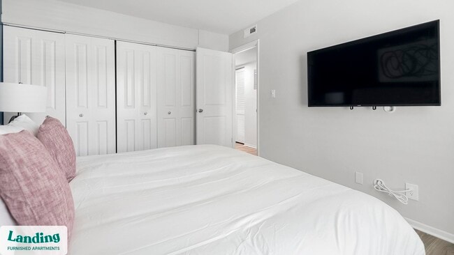 Photo - 612 Bass Ct Unidad 616-2-C.1410408