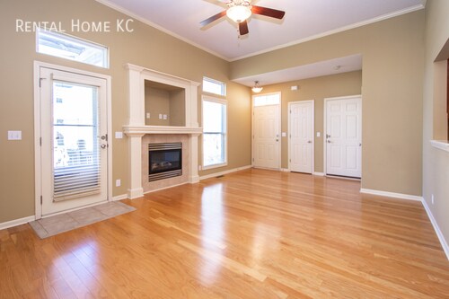 Photo - 2-bed/2-bath/2-garage Ranch style Duplex #...