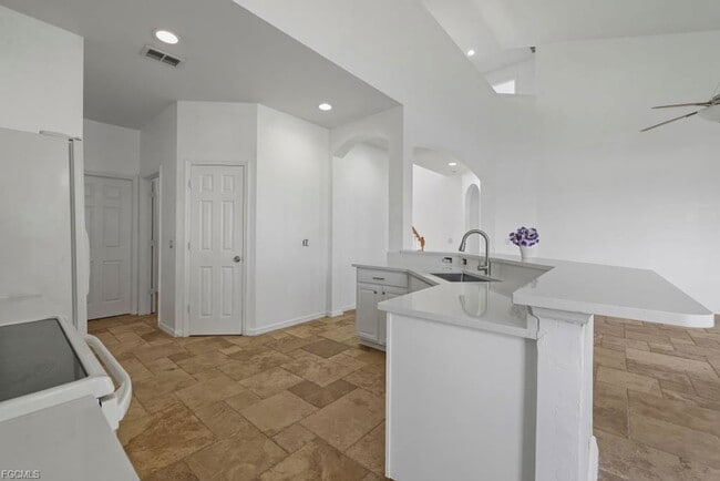 Photo - 2800 Amberwood Ln