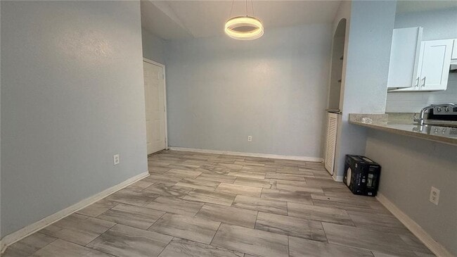 Photo - 2537 Maitland Crossing Way Unit 3