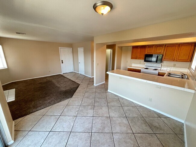 Photo - 6208 Yerba Ln Unit 1