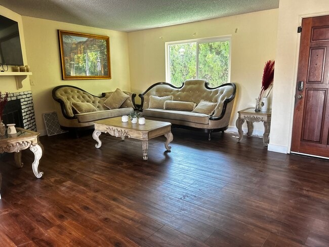 16792 Nisqualli Rd