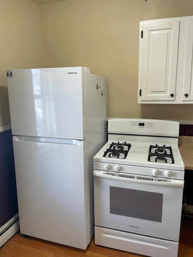 Photo - 87 Lincoln Ave Unidad A