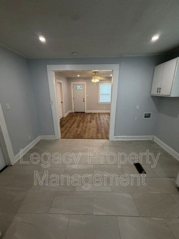Photo - 1817 Wood Ave