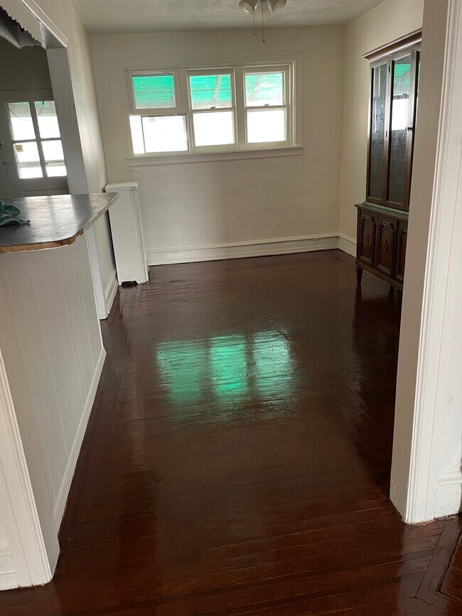 Photo - 7143 Clover Ln