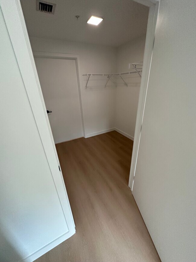 Photo - 79 NW 31st St Unit A21