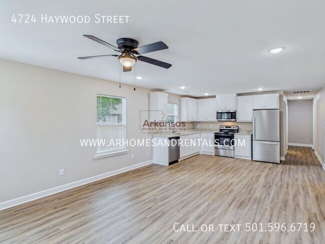 Photo - 4724 Haywood St