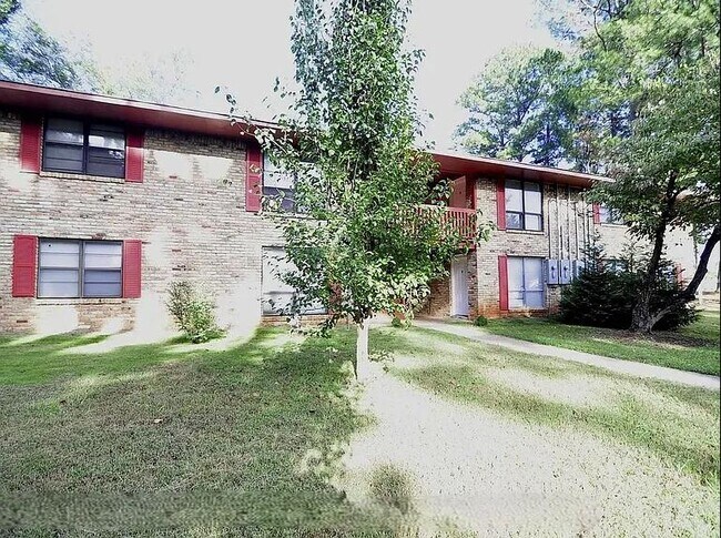 3502 Penny St SW