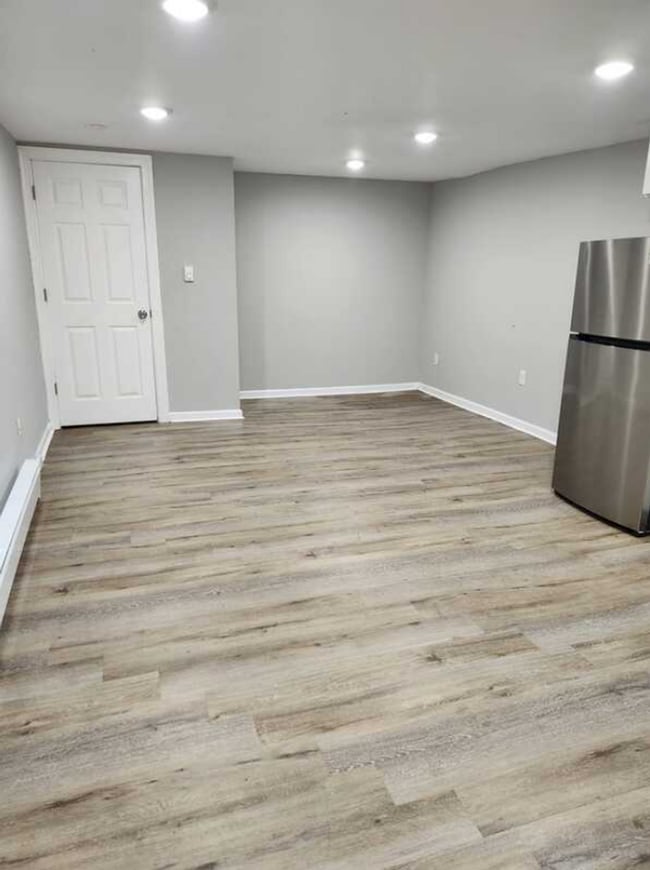 Photo - 1309 W Wingohocking St Unit B