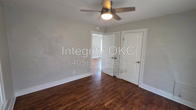 306 E Hughbert St