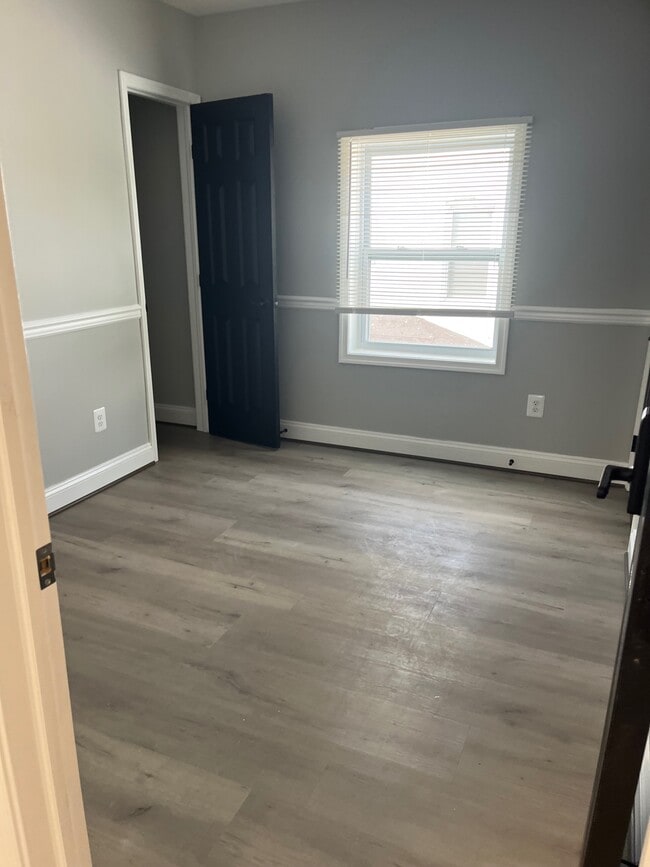 Photo - 4108 Groveland Ave